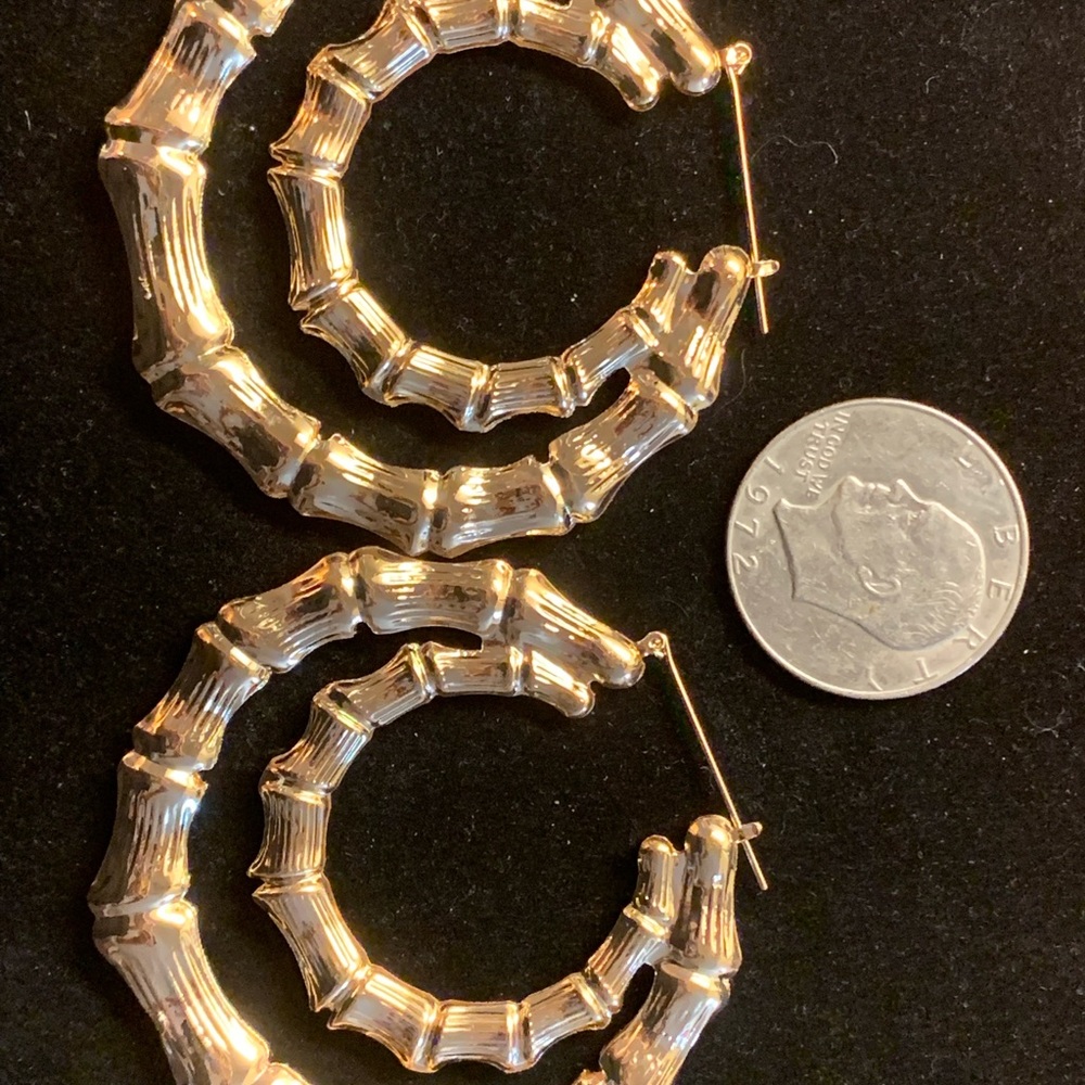 Earrings - Picture 4 of 4
